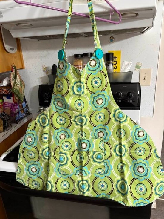 Kitchen | Apron Reversible Home Made Dots On One Side And Circle ...
